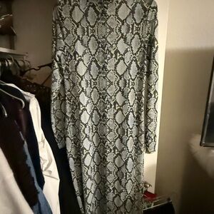 Reptile Patterned Pet Blanket